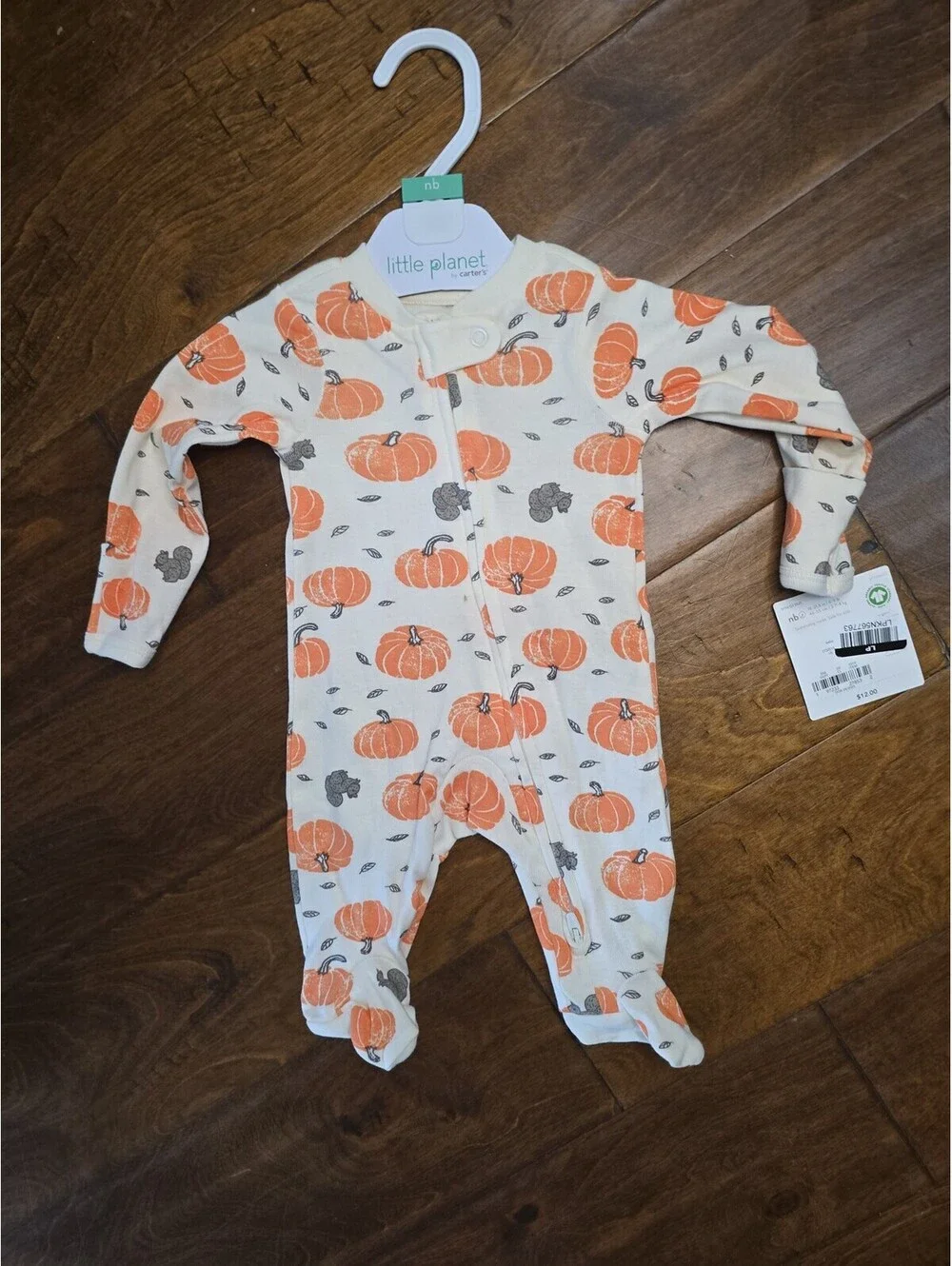 Newborn brand new little planet by carter's halloween pajamas.Item 251G8